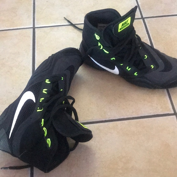 nike wrestling shoes hypersweep
